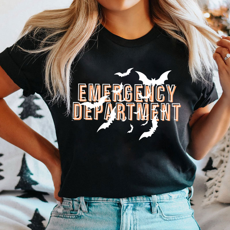 Halloween Bat Emergency Department Nurse T-Shirt