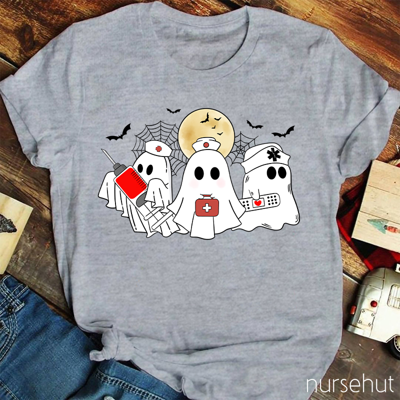 Cute Halloween Ghosts Nurse T-Shirt