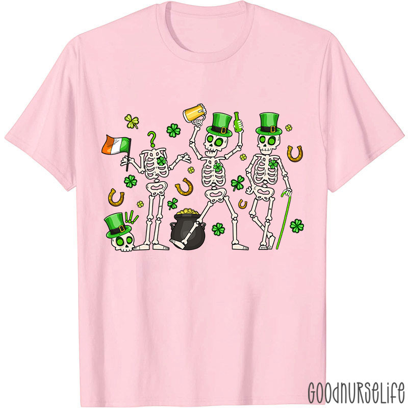 Lucky Skeleton Leprechauns Nurse T-Shirt