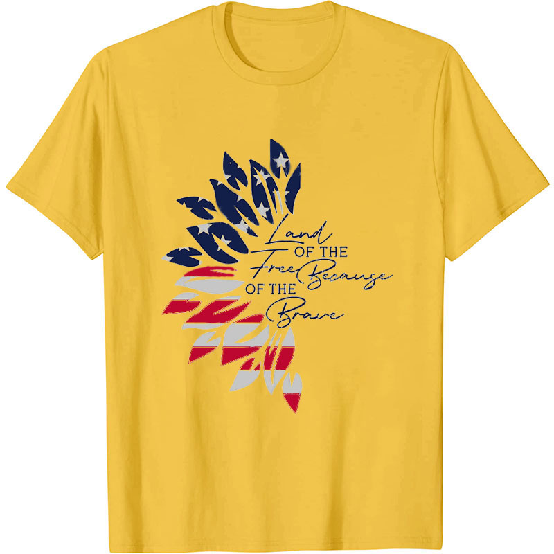 USA Flag Flower Nurse T-Shirt