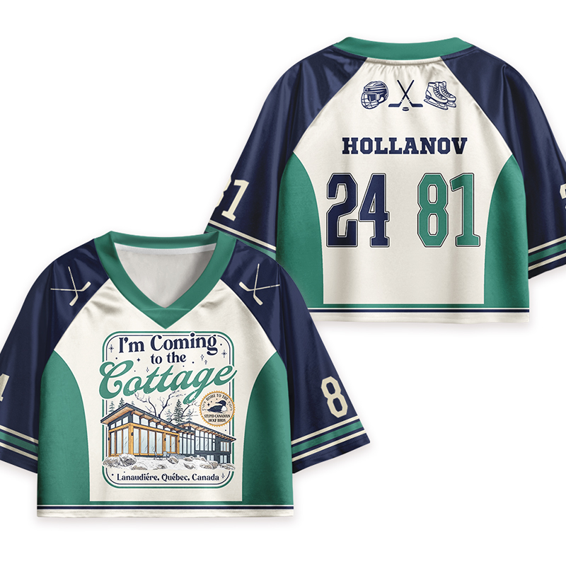 I'm Coming to the Cottage Nurse Crop Jersey