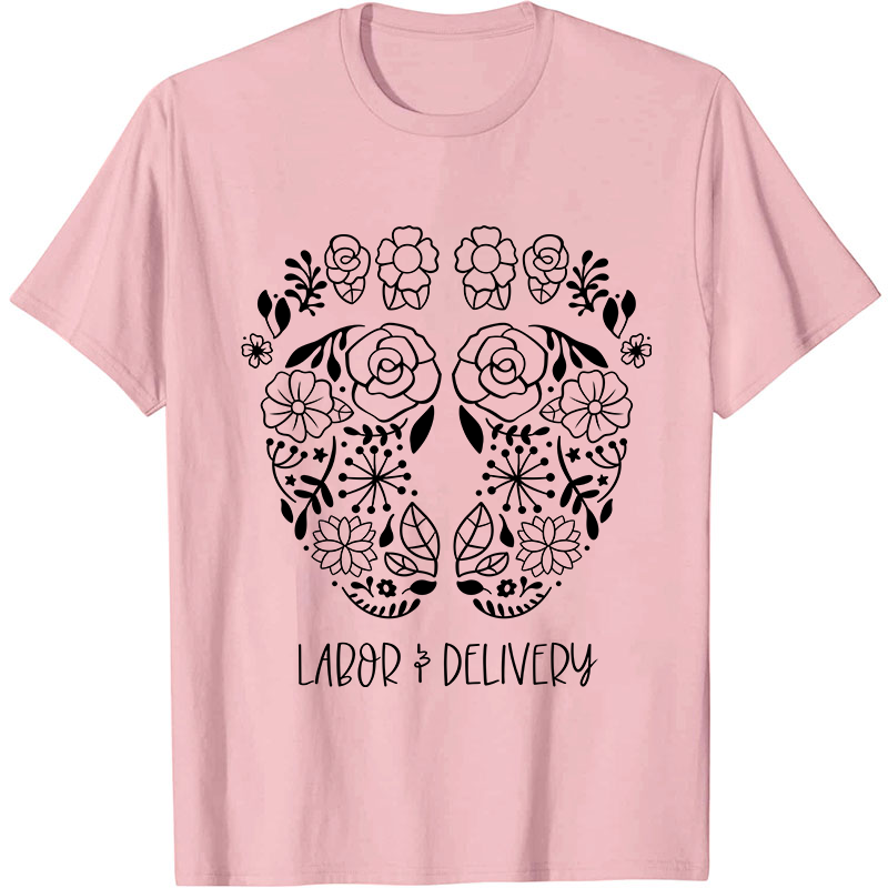 Labor And Delivery Cute Feet Nurse T-Shirt