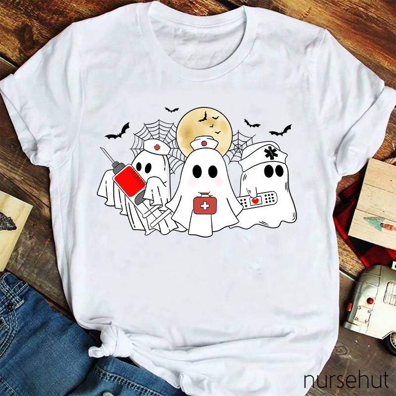 Cute Halloween Ghosts Nurse T-Shirt
