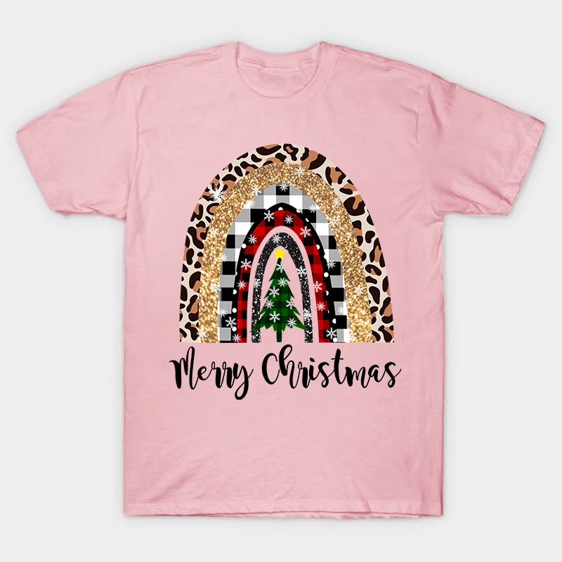 Merry Christmas A Christmas Tree In The Snow Nurse T-Shirt