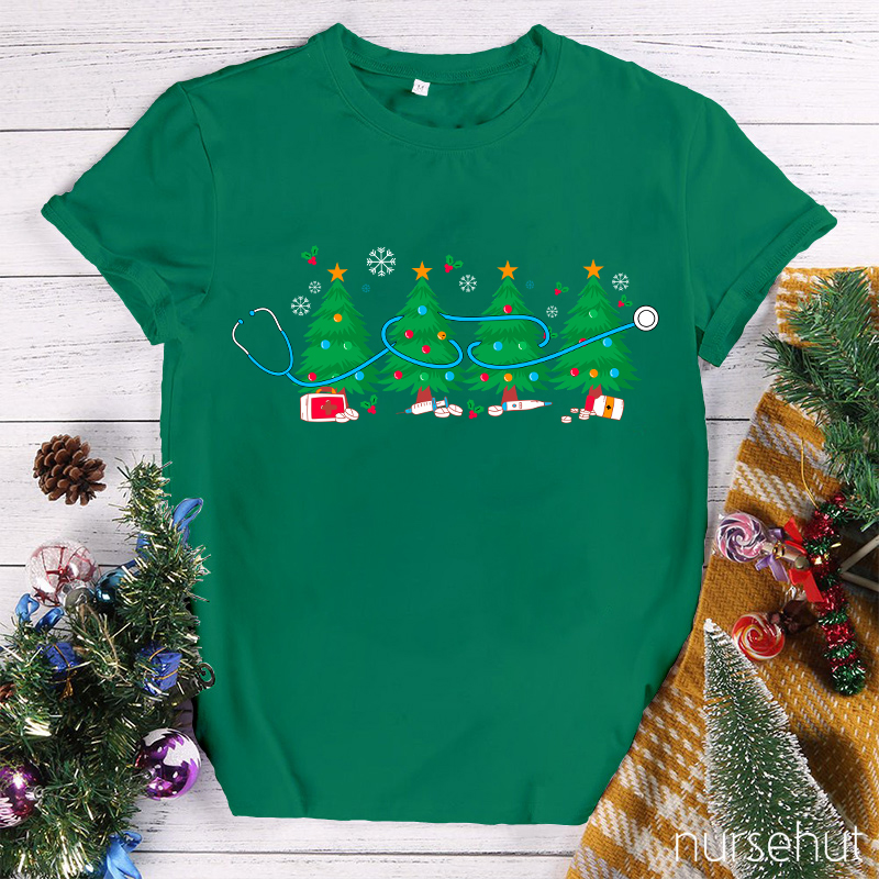 Snowflakes On The Christmas Tree Falling Silently Nurse T-Shirt