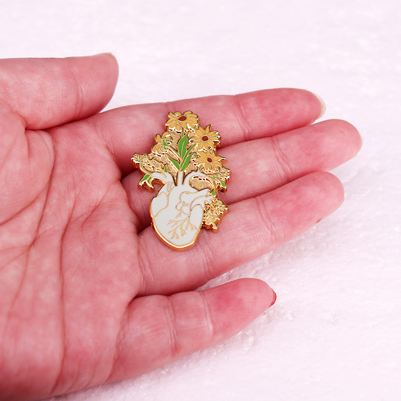 Flower Heart Art Nurse Pin