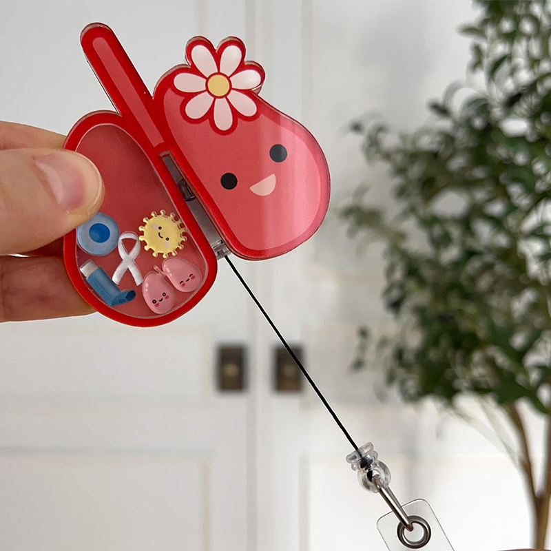 Respiratory Therapist Lung Shaker Badge Ree