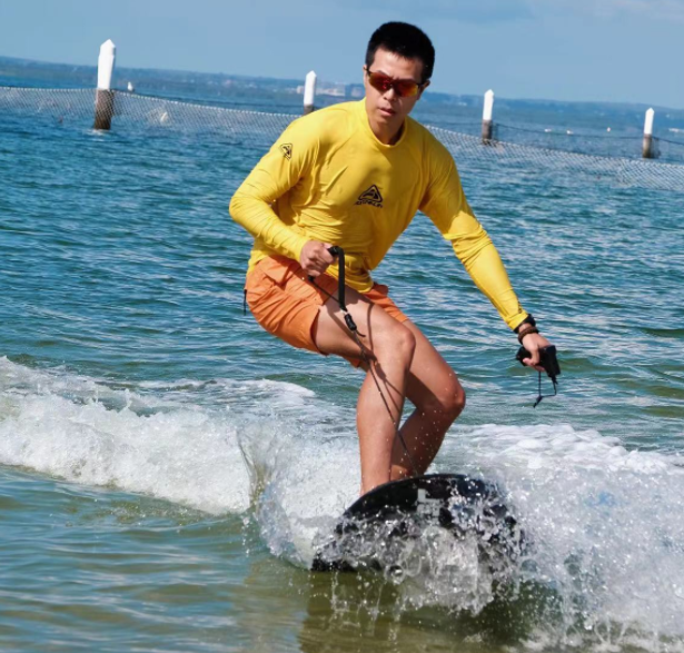 How fast can an electric surfboard go