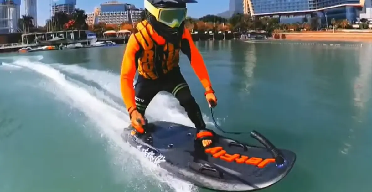 motor powered surfboard