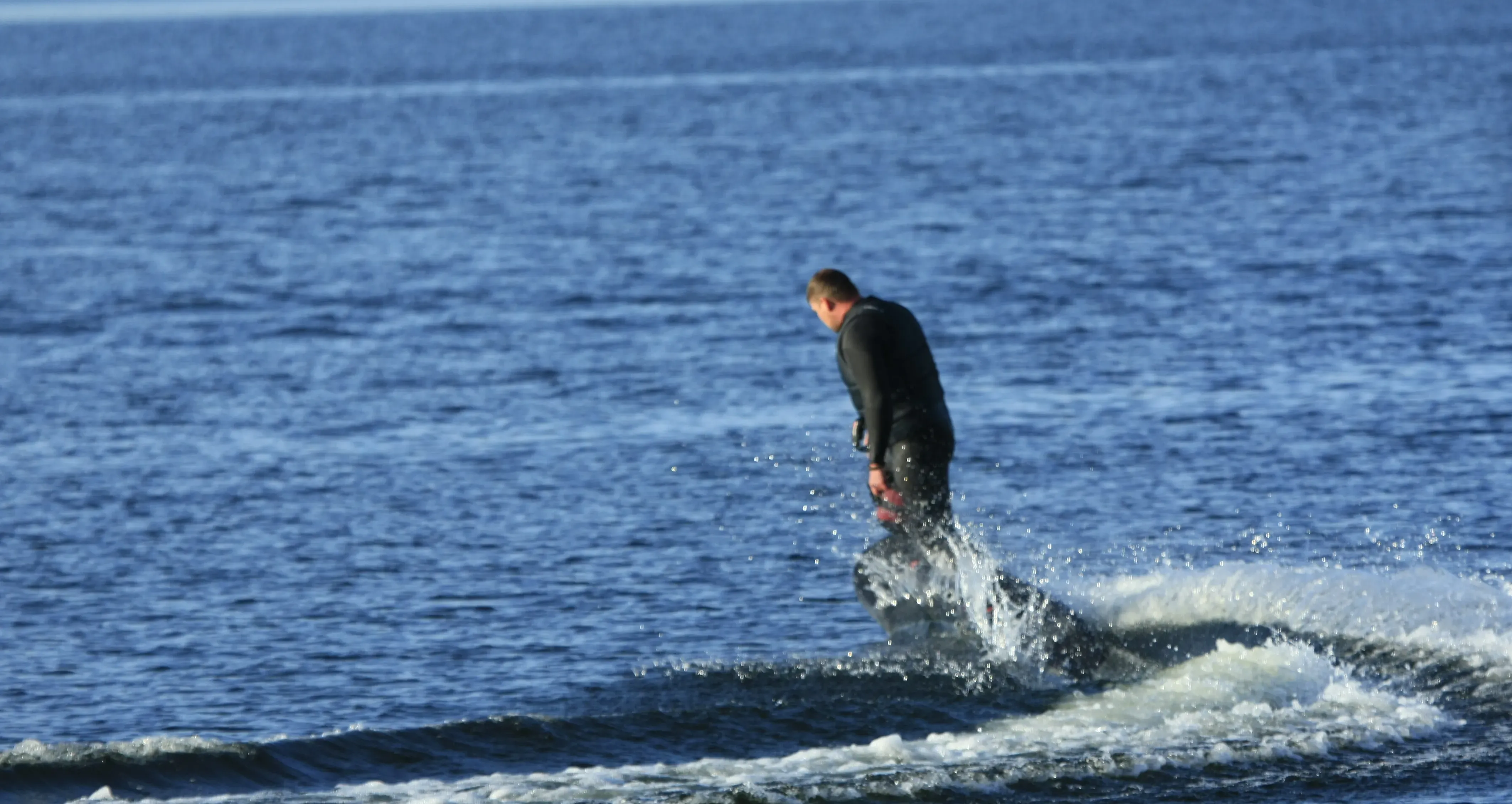 &nbsp;Can You Use an Electric Surfboard in Maui?