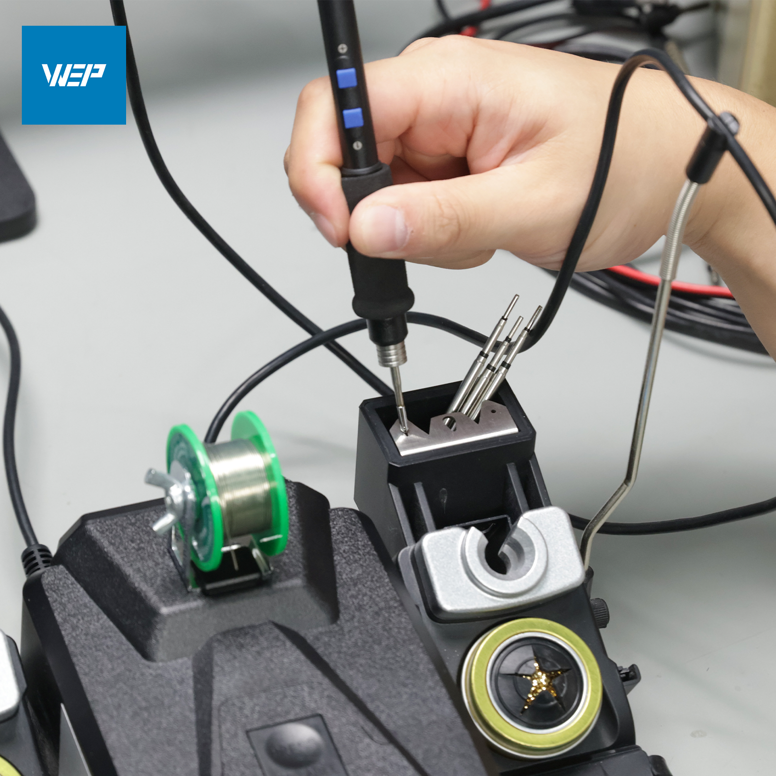 982D II 2-IN-1 Precision Soldering Station