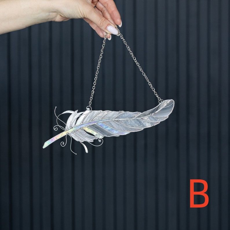 🔥🔥2025 Mother's Day Gift 50% Off--Feathers Suncatcher Ornament