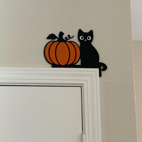 Cat and Pumpkin Halloween Door Topper