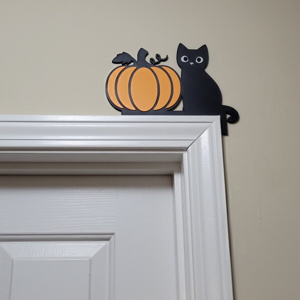 Cat and Pumpkin Halloween Door Topper