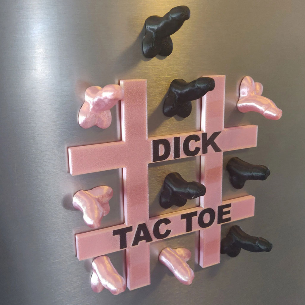 Magnetic Dic Tac Toe - Fun and Unique Fridge Game
