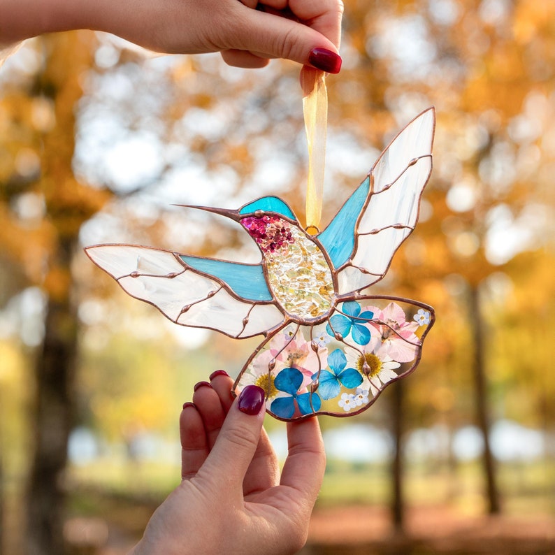 🔥🔥2025 Mother's Day Gift 50% Off--Hummingbird Suncatcher Ornament