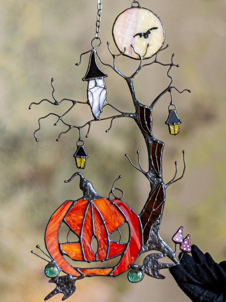 Halloween Pumpkin Mystical Tree Suncatcher