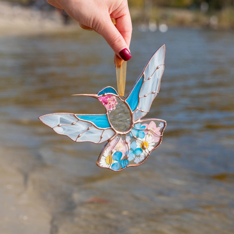 🔥🔥2025 Mother's Day Gift 50% Off--Hummingbird Suncatcher Ornament