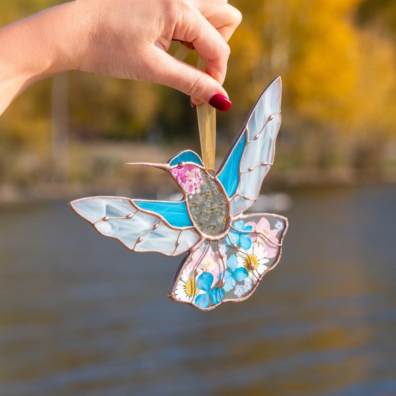 🔥🔥2025 Mother's Day Gift 50% Off--Hummingbird Suncatcher Ornament