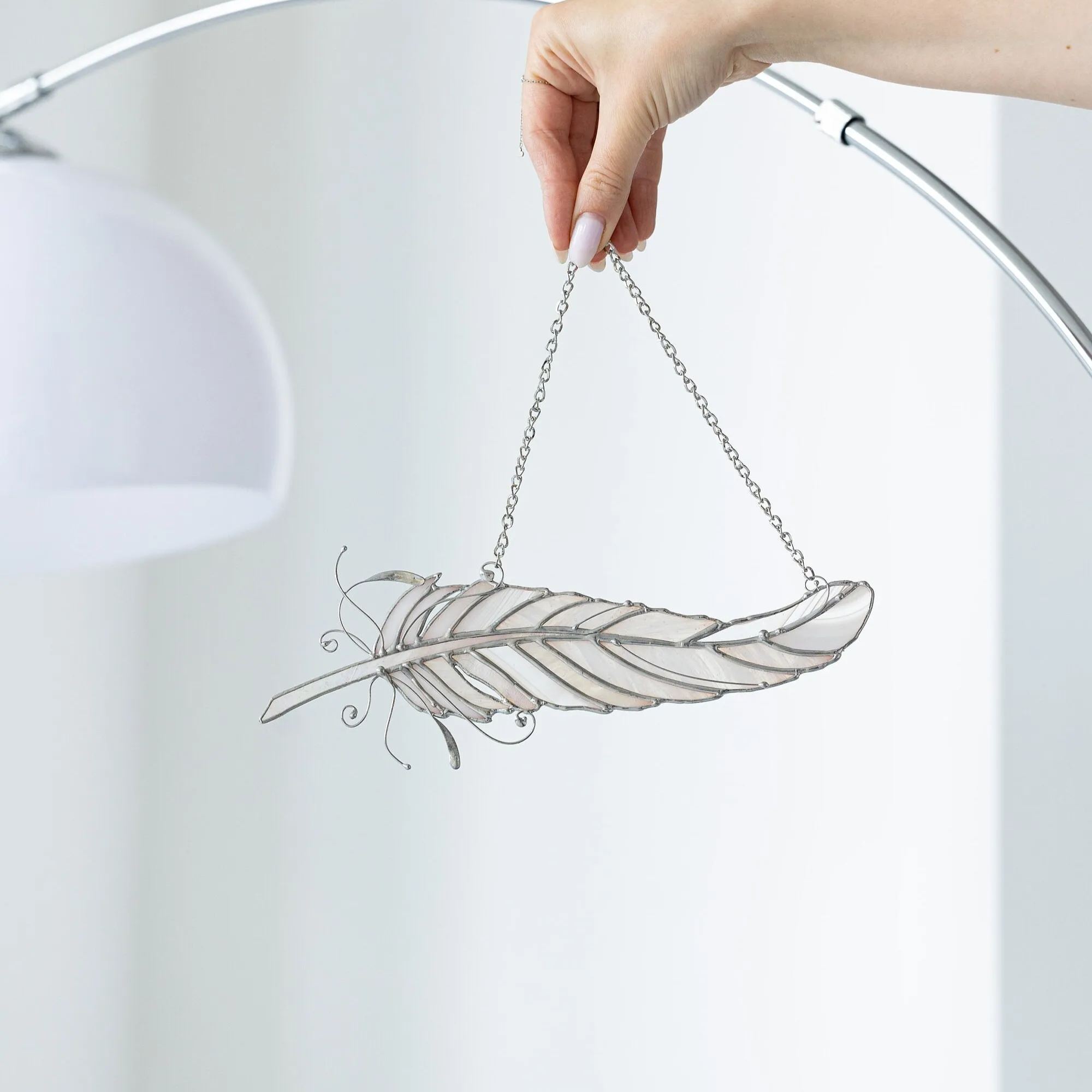 🔥🔥2025 Mother's Day Gift 50% Off--Feathers Suncatcher Ornament