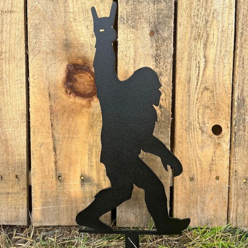 Bigfoot Garden Stake