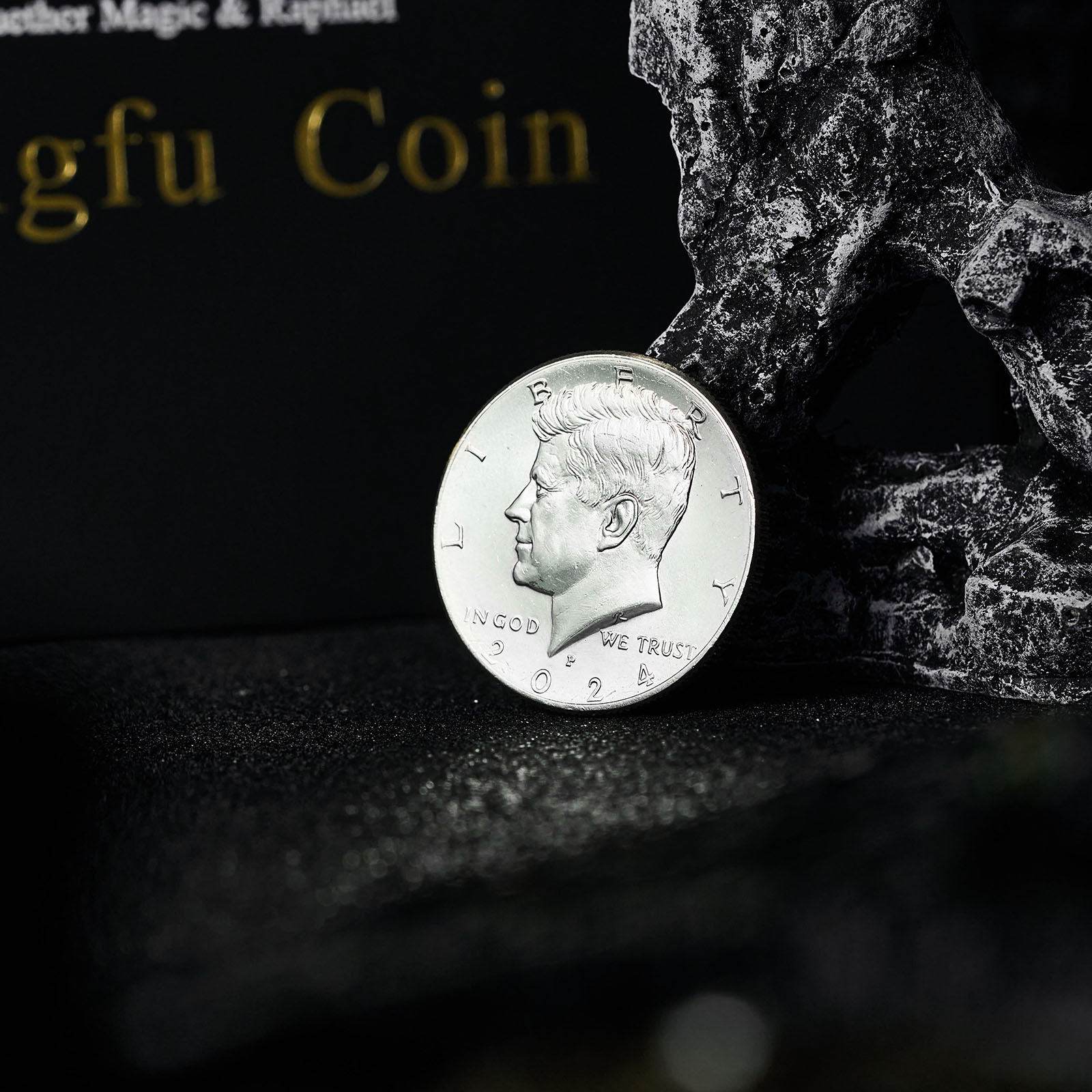 Kongfu Coin by Bluether Magic