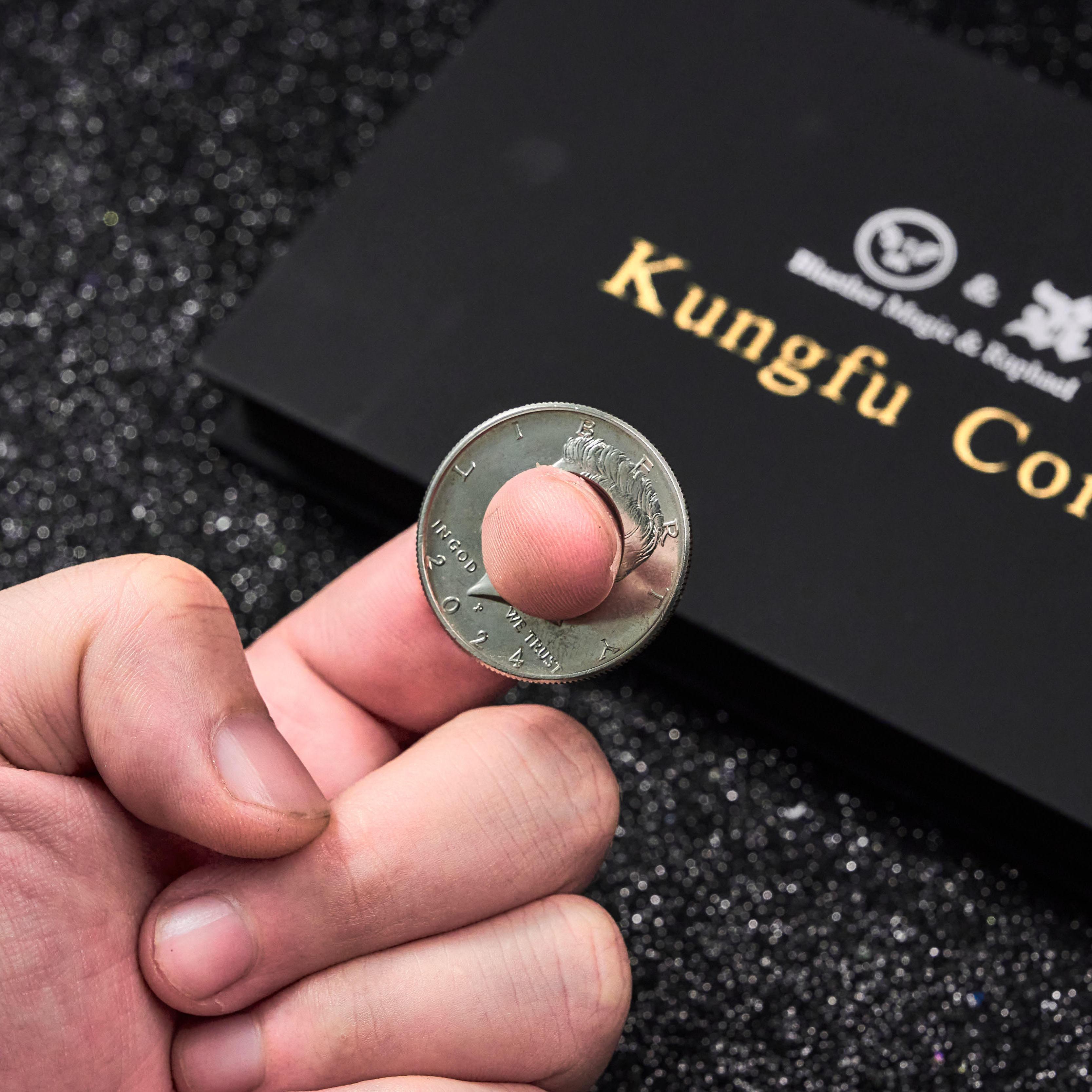 Kongfu Coin by Bluether Magic