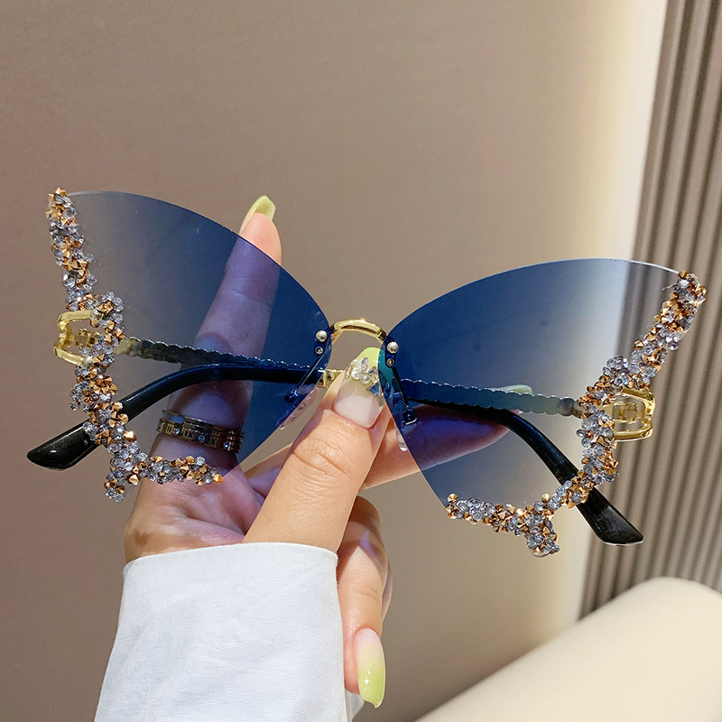 🎁 Last Day Promotion 50% OFF🔥 - Diamond Butterfly Sunglasses