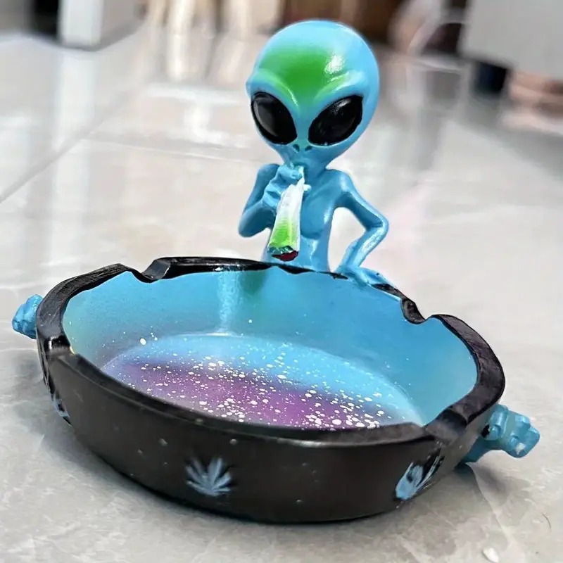 🎁Alien resin ashtray tabletop decoration gift