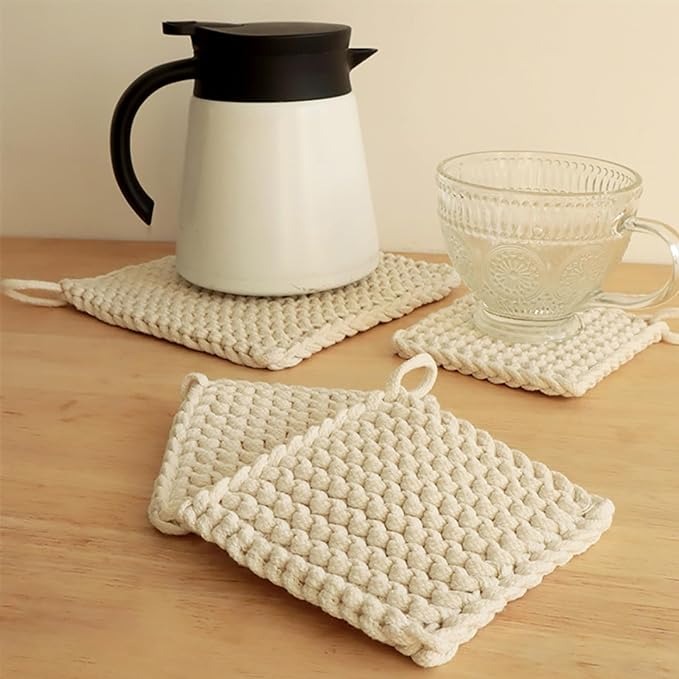 Woven insulated creative decorative coasters