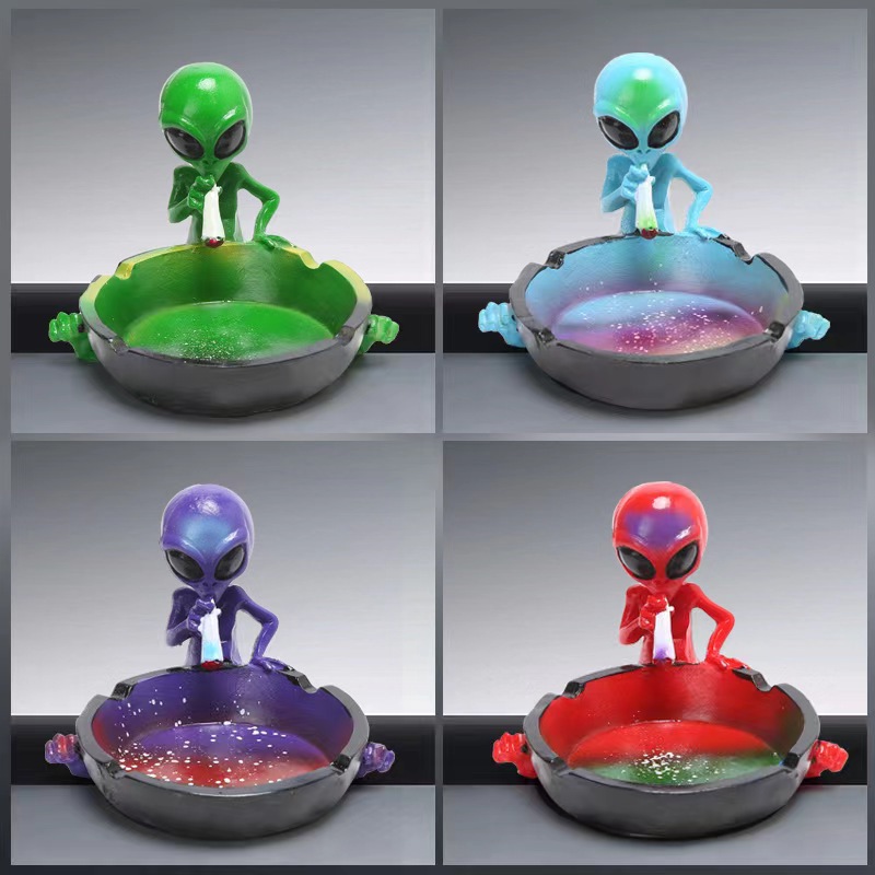🎁Alien resin ashtray tabletop decoration gift