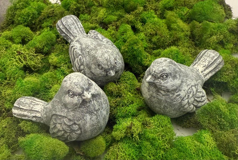 🐦 三只仿水泥树脂鸟摆件套装 &ndash; 手工制作，可用于花园和置物架装饰