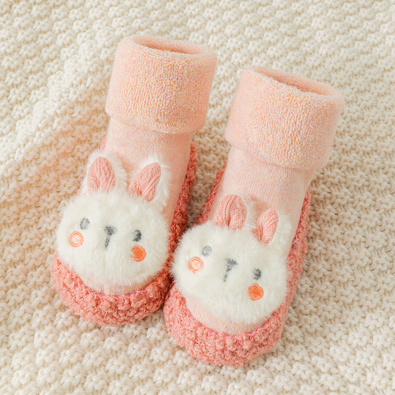 🎄Christmas Promotion🎄-👶A Pair of Baby Cartoon Plush Cotton Toddler Shoes👧