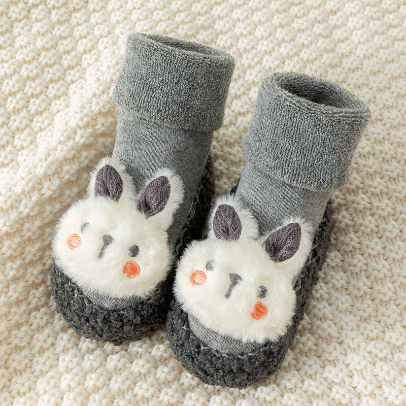 🎄Christmas Promotion🎄-👶A Pair of Baby Cartoon Plush Cotton Toddler Shoes👧