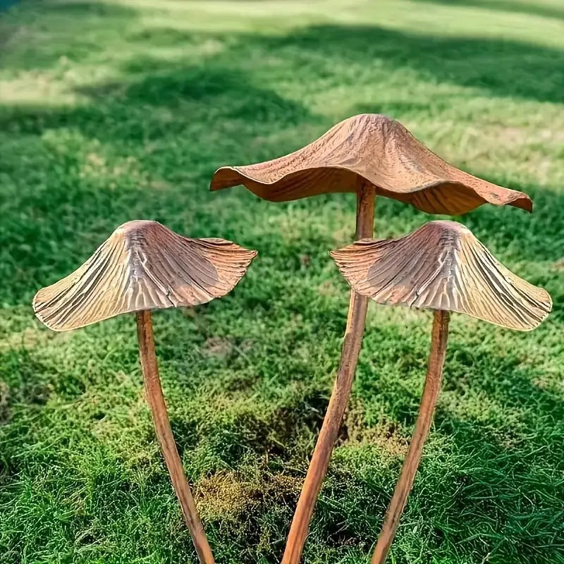 🔥Summer Hot Sale🍄Vintage Metal Mushroom Garden Stakes, Whimsical Outdoor Yard Decor