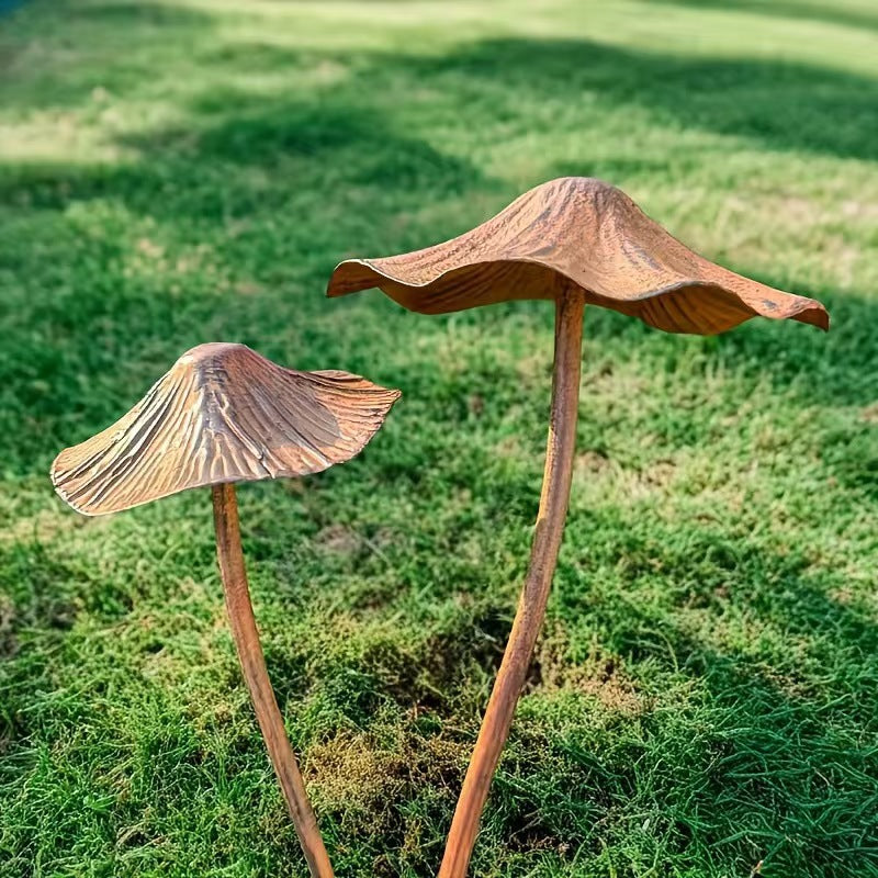 🔥Summer Hot Sale🍄Vintage Metal Mushroom Garden Stakes, Whimsical Outdoor Yard Decor