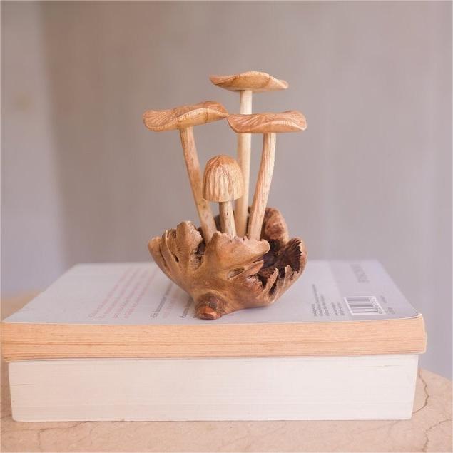 🍄Wooden Mushroom Decoration