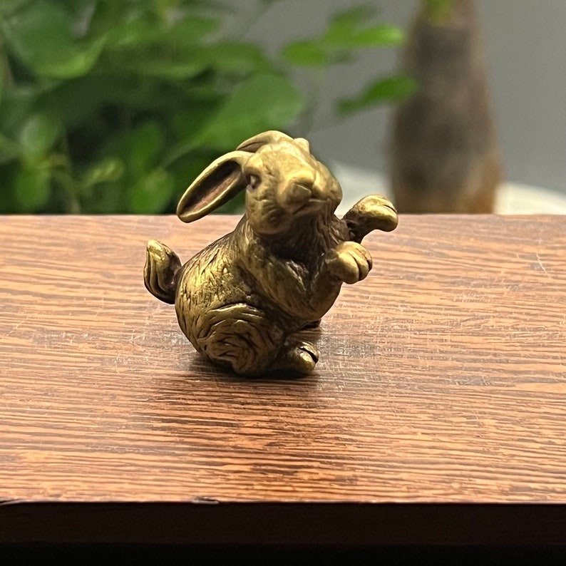 🐰Kissing Brass Rabbit Statue