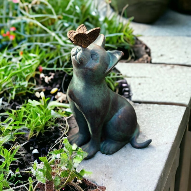 😺🦋Cat with Butterfly Garden Statues