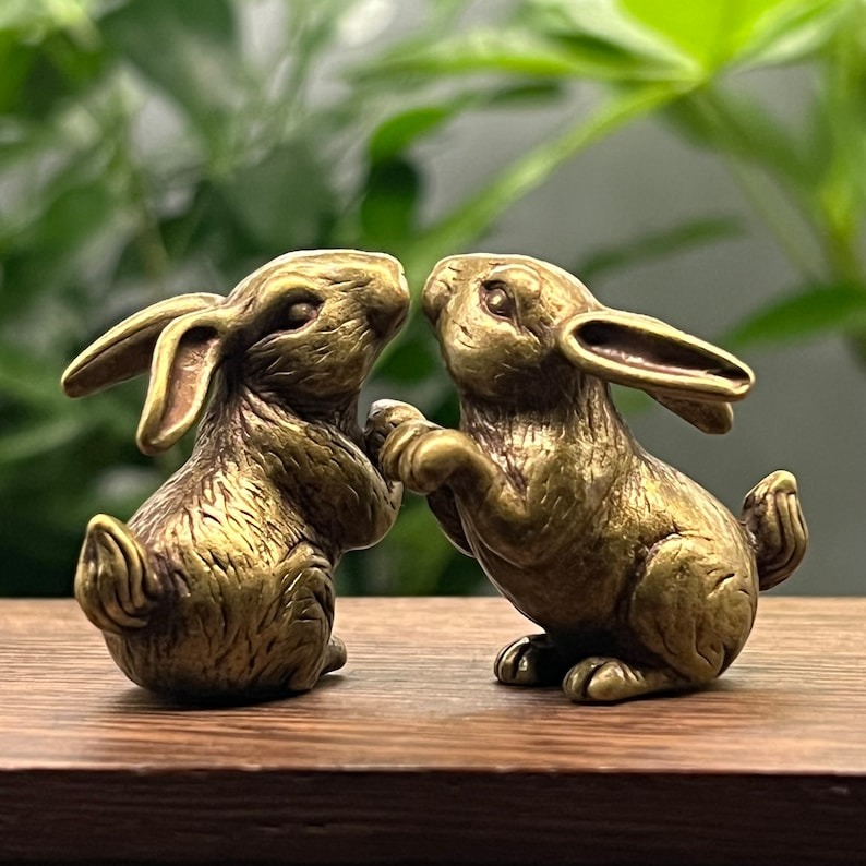 🐰Kissing Brass Rabbit Statue