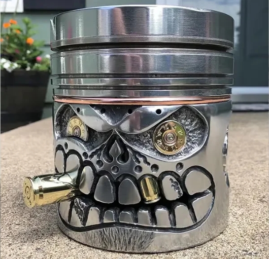 💀Piston Skull Sculpture