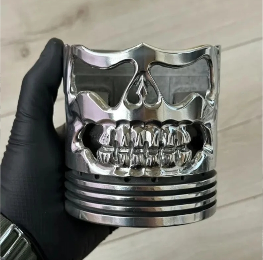 💀Piston Skull Sculpture