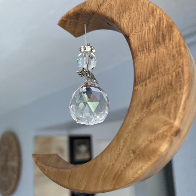 🌙Wooden Moon Crystal Suncatcher☀