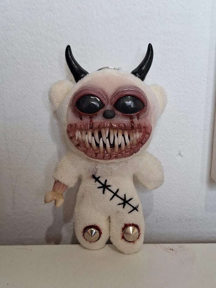 🔥Last Day 50% OFF -👻Horror Doll Keychain