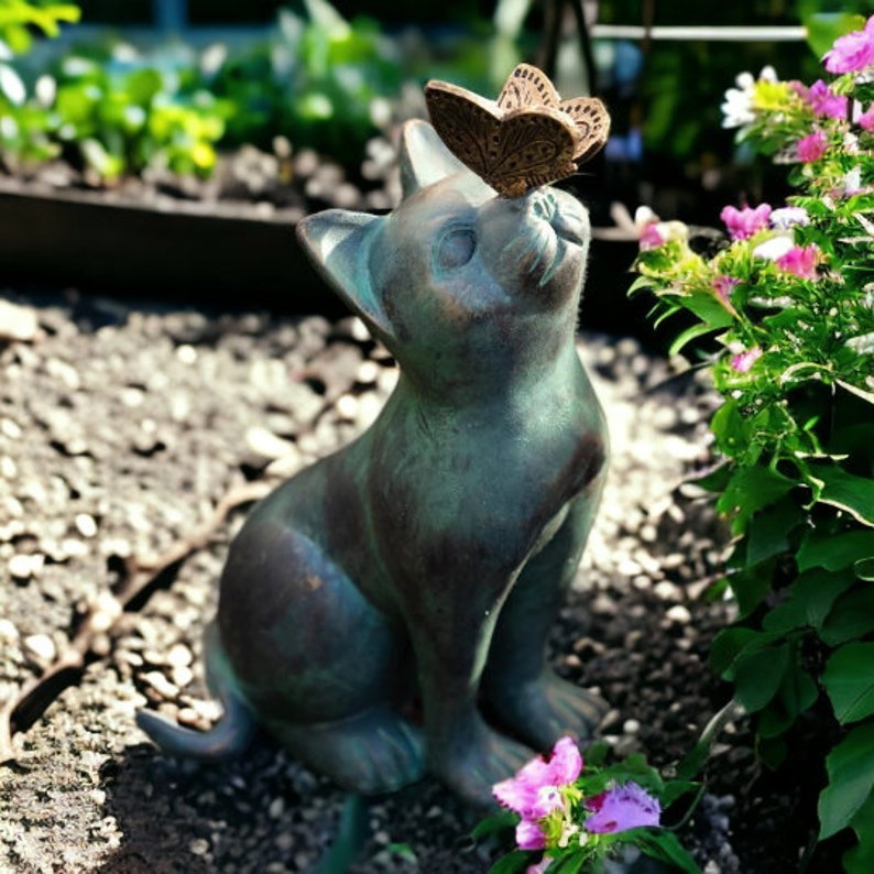 😺🦋Cat with Butterfly Garden Statues