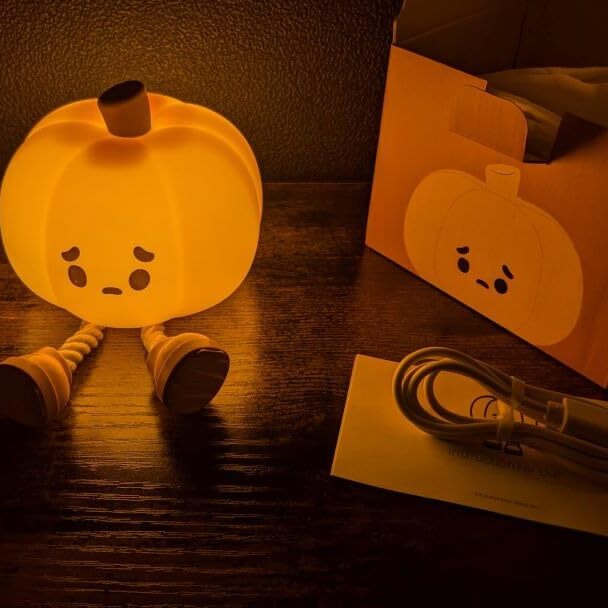 💡Cute Pumpkin Night Light Silicone LED Lamp