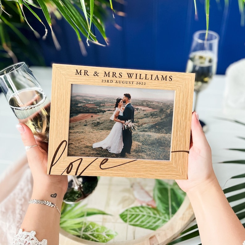 Personalized commemorative photo frame🥰