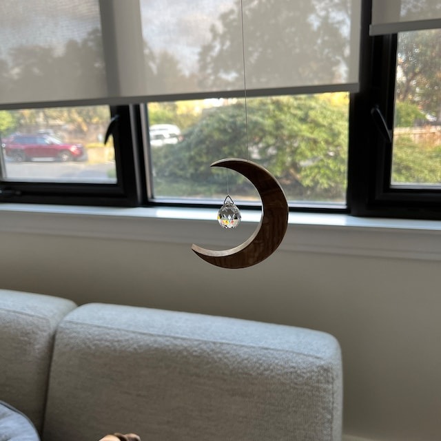 🌙Wooden Moon Crystal Suncatcher☀