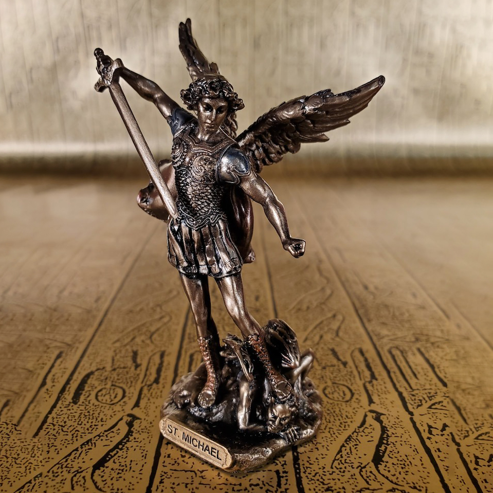 👼Vintage Archangel Michael Statue