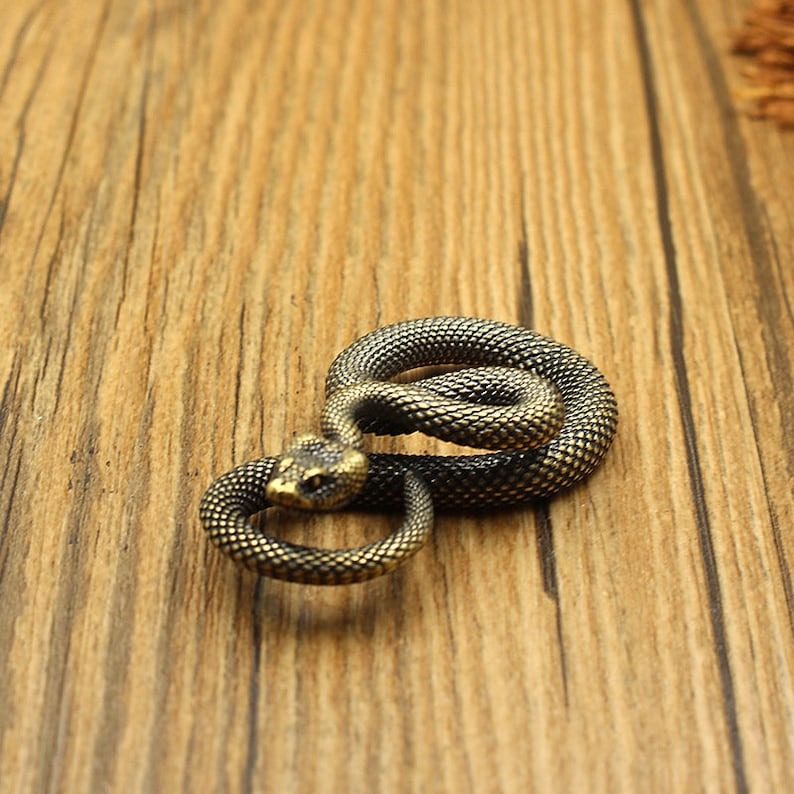 🐍Antique And Old Brass Coil Snake Pendant🐍